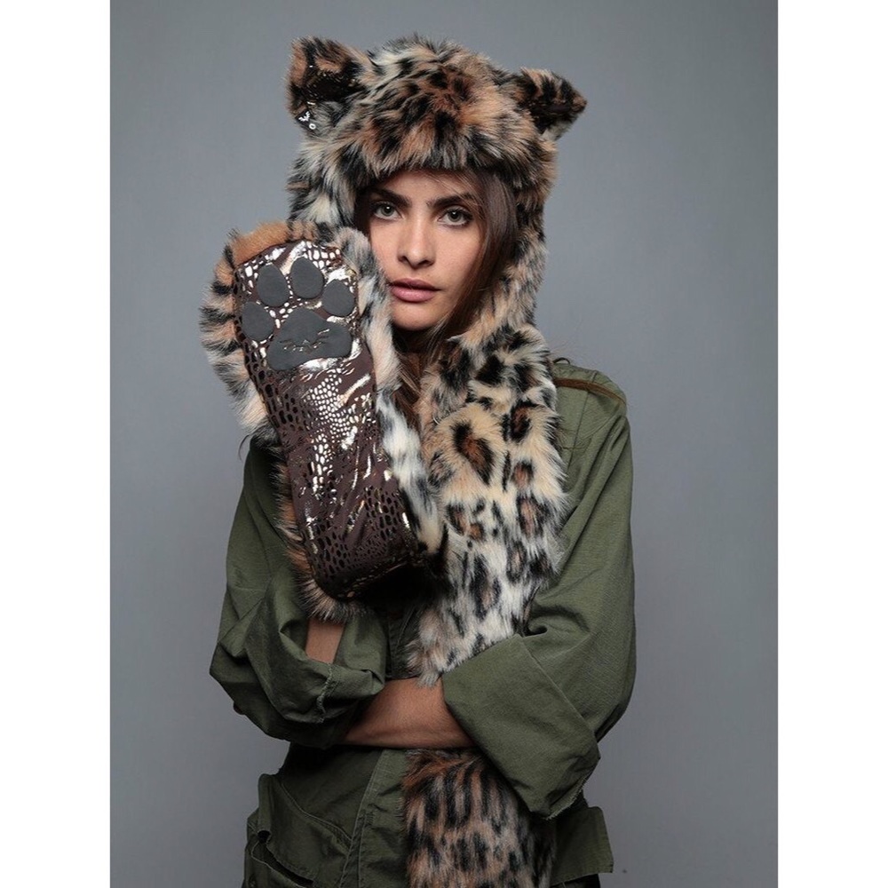Collector's Edition Leopard Snakeskin Spirithood